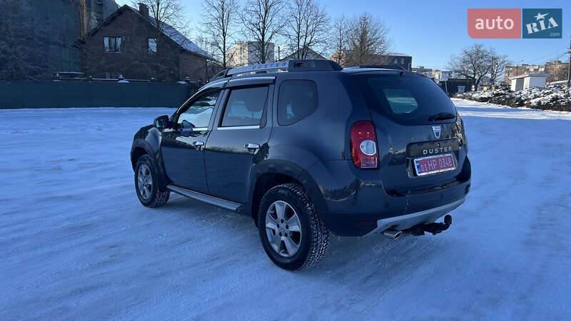 Позашляховик / Кросовер Dacia Duster 2016 в Умані
