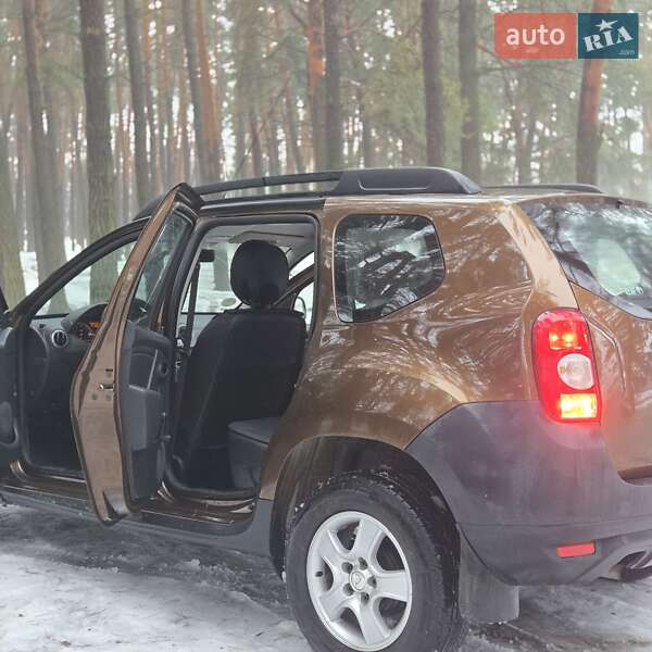 Позашляховик / Кросовер Dacia Duster 2010 в Сумах фото 6 Позашляховик / Кросовер Dacia Duster 2010 в Сумах