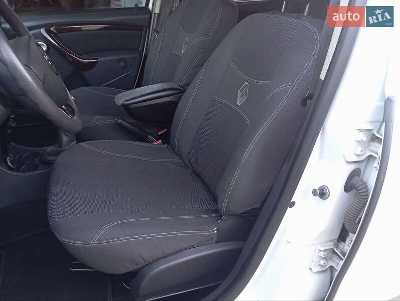 Позашляховик / Кросовер Dacia Duster 2012 в Нікополі фото 29 Позашляховик / Кросовер Dacia Duster 2012 в Нікополі