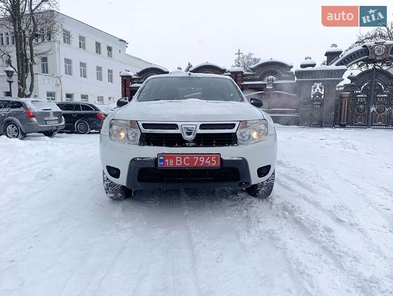 Внедорожник / Кроссовер Dacia Duster 2013 в Звягеле