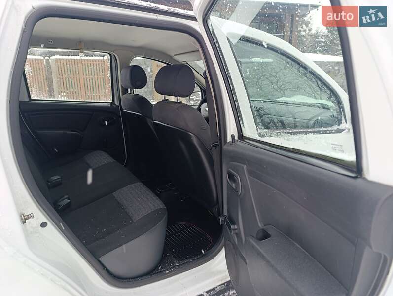 Внедорожник / Кроссовер Dacia Duster 2013 в Звягеле