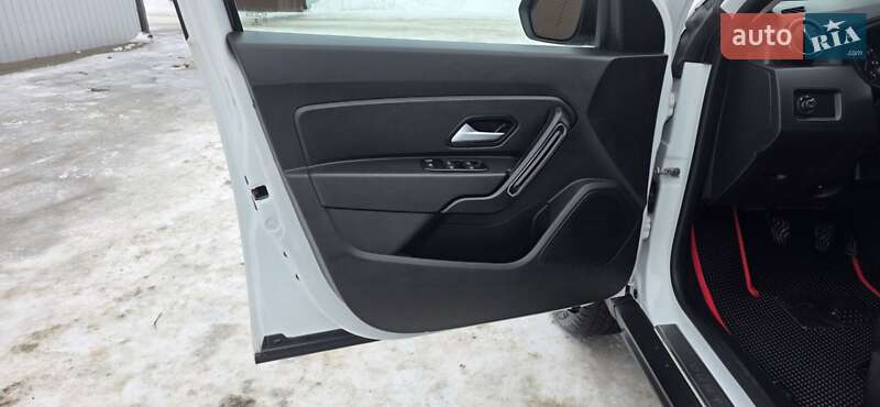 Внедорожник / Кроссовер Dacia Duster 2021 в Новоархангельске