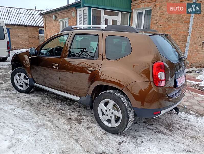 Позашляховик / Кросовер Dacia Duster 2012 в Ромнах