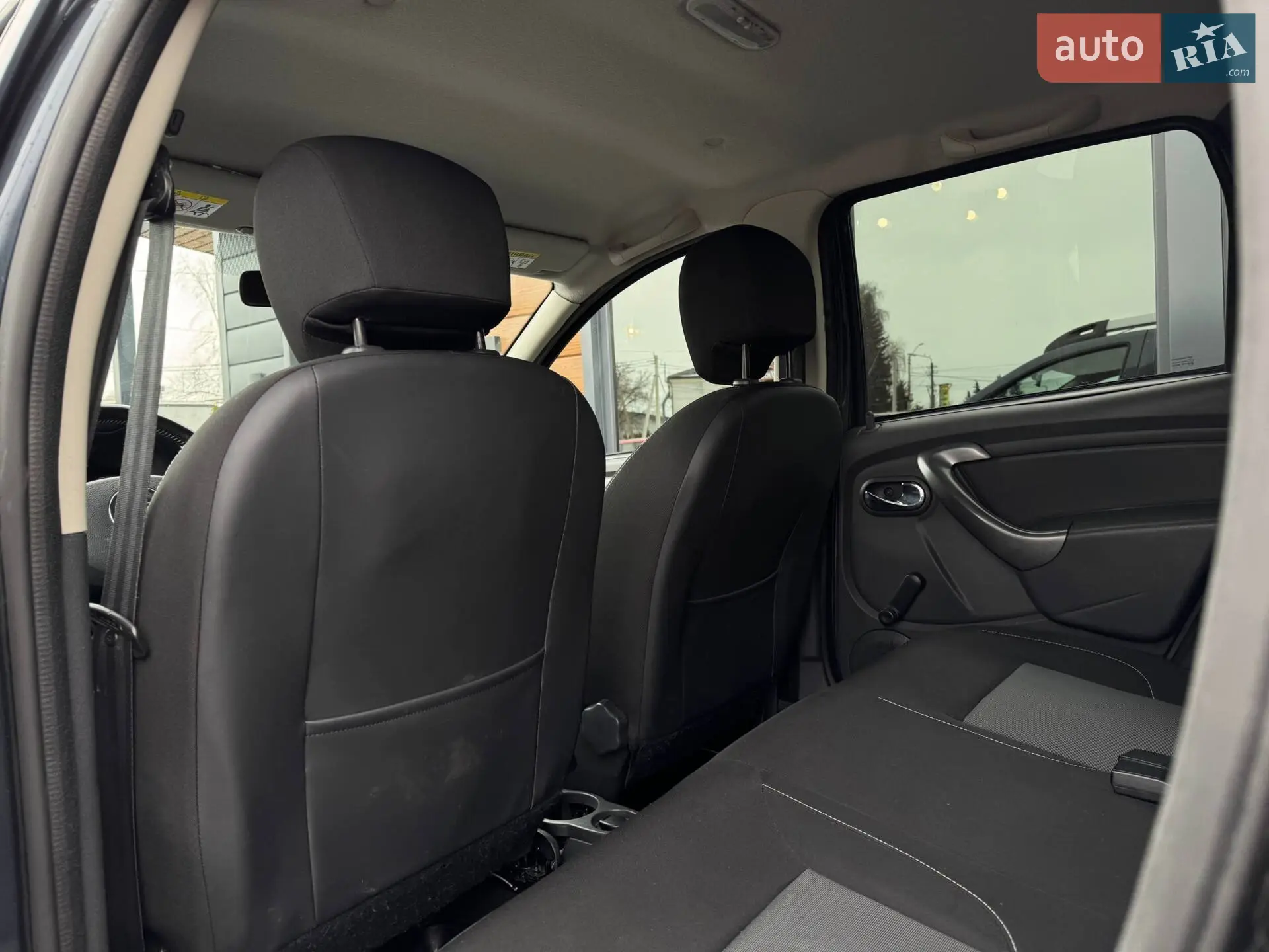 2016 Dacia Duster - мініатюра 32