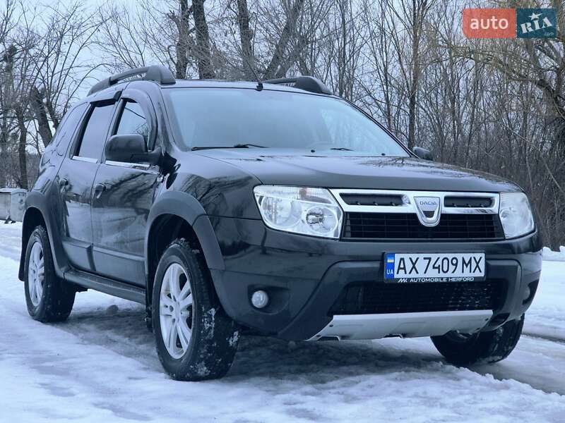 2011 Dacia Duster, VIN UU1HSDCM545369803:plate — фото 1 (autoria)