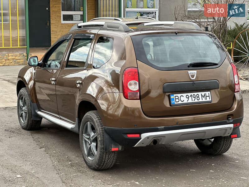 Внедорожник / Кроссовер Dacia Duster 2011 в Новом Буге