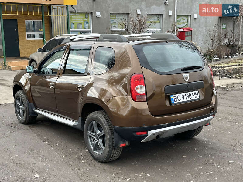 Внедорожник / Кроссовер Dacia Duster 2011 в Новом Буге