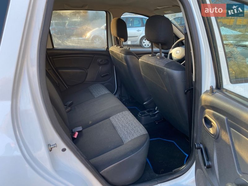 Позашляховик / Кросовер Dacia Duster 2012 в Луцьку