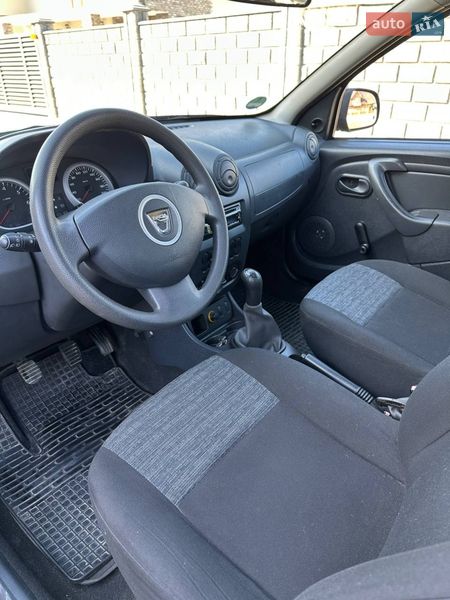 Позашляховик / Кросовер Dacia Duster 2010 в Коломиї