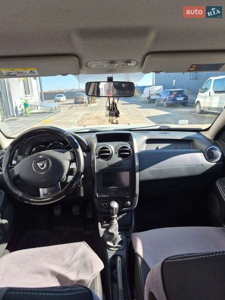 Позашляховик / Кросовер Dacia Duster 2014 в Бучі
