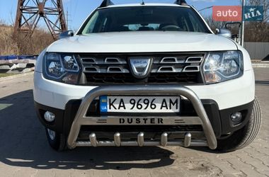 Позашляховик / Кросовер Dacia Duster 2015 в Києві