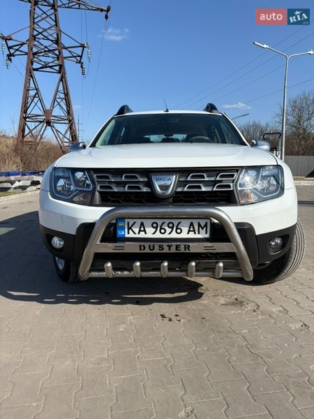 Позашляховик / Кросовер Dacia Duster 2015 в Києві