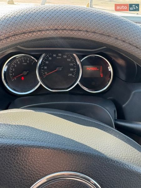 Позашляховик / Кросовер Dacia Duster 2015 в Києві