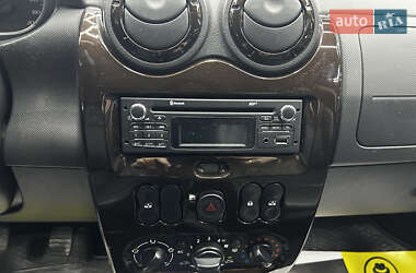 Внедорожник / Кроссовер Dacia Duster 2012 в Черновцах