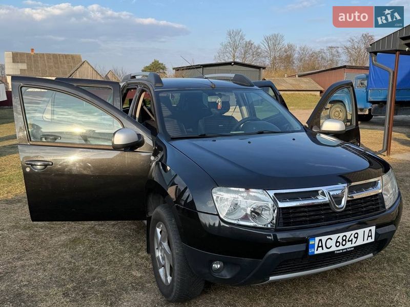 Dacia Duster 2012