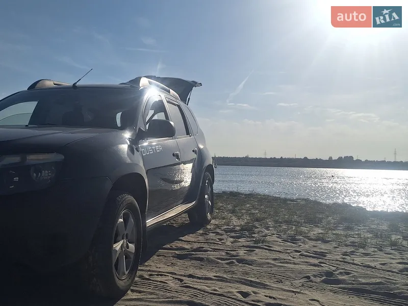 Dacia Duster 2011