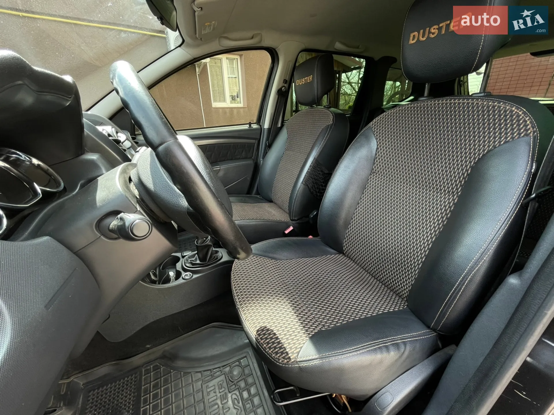 2013 Dacia Duster - мініатюра 16