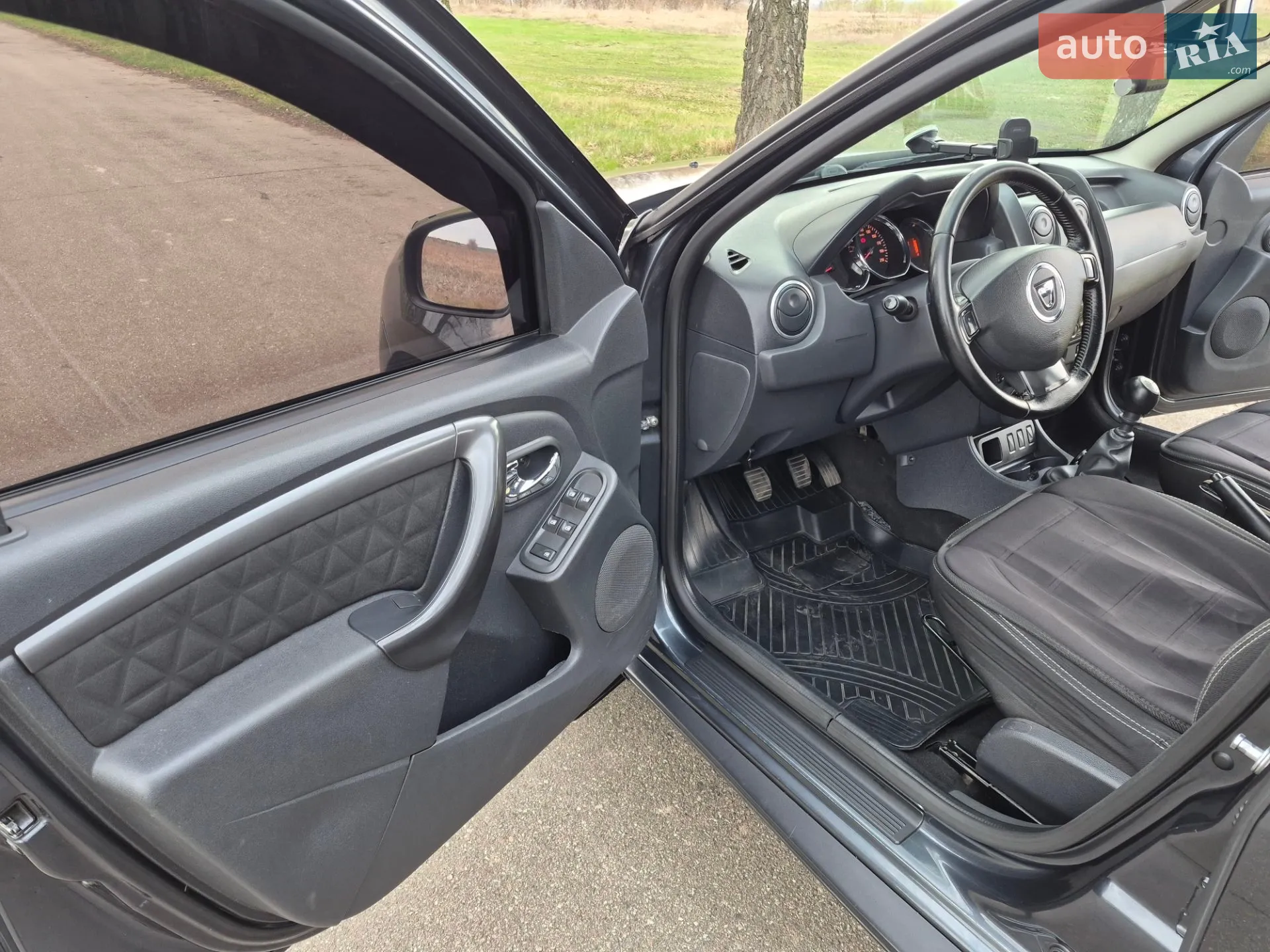 2014 Dacia Duster - мініатюра 21