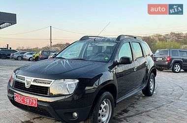 Внедорожник / Кроссовер Dacia Duster 2012 в Великой Багачке