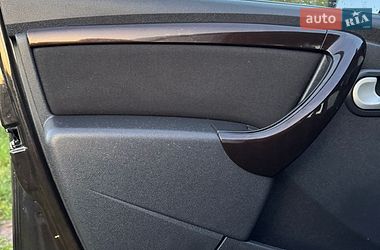 Внедорожник / Кроссовер Dacia Duster 2012 в Великой Багачке