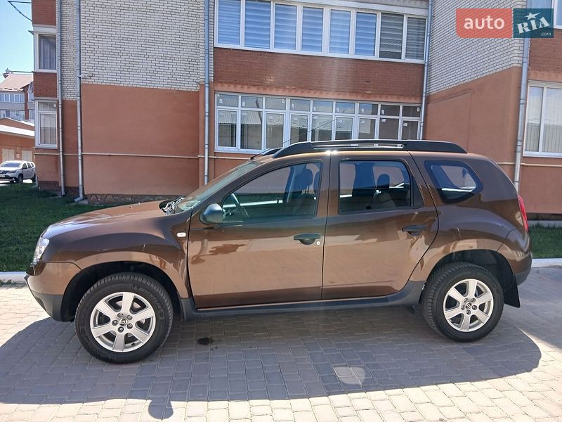 Внедорожник / Кроссовер Dacia Duster 2012 в Чорткове