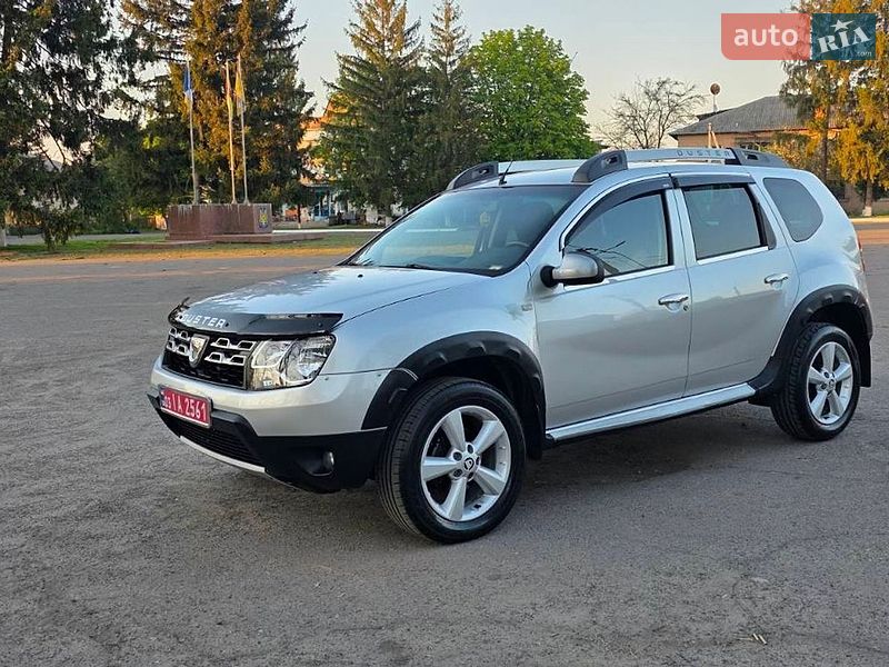 Внедорожник / Кроссовер Dacia Duster 2016 в Новоархангельске