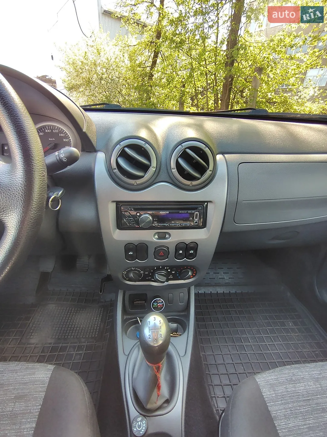 2012 Dacia Duster - мініатюра 9