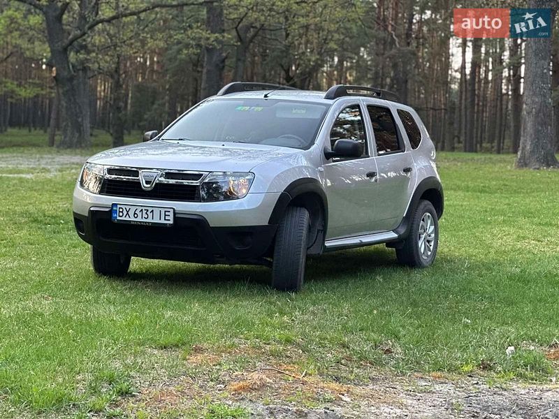 Dacia Duster 2011
