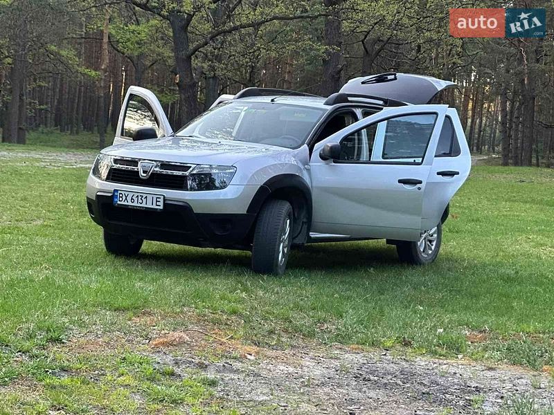 Позашляховик / Кросовер Dacia Duster 2011 в Славуті
