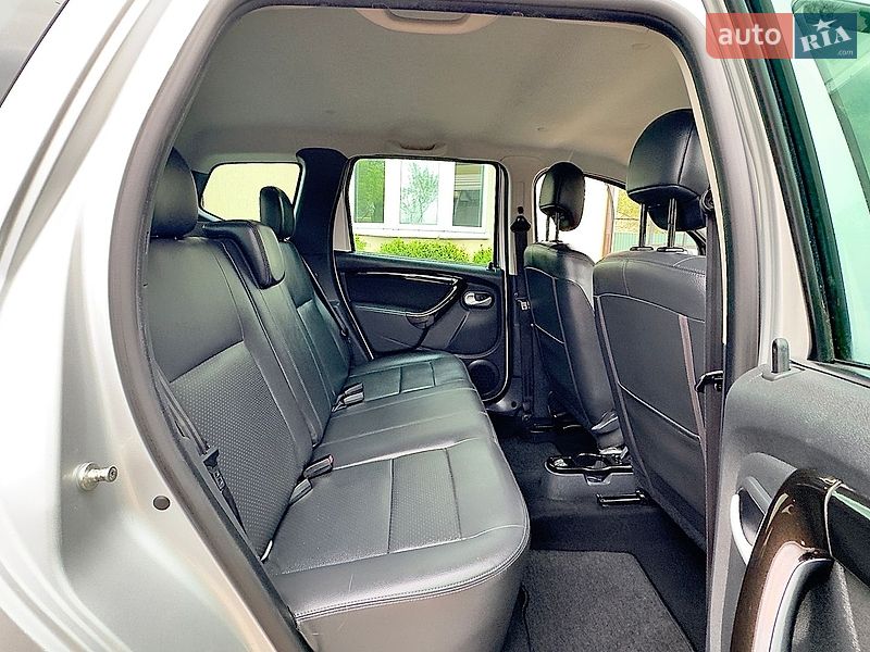 Внедорожник / Кроссовер Dacia Duster 2012 в Хороле фото 27 Внедорожник / Кроссовер Dacia Duster 2012 в Хороле