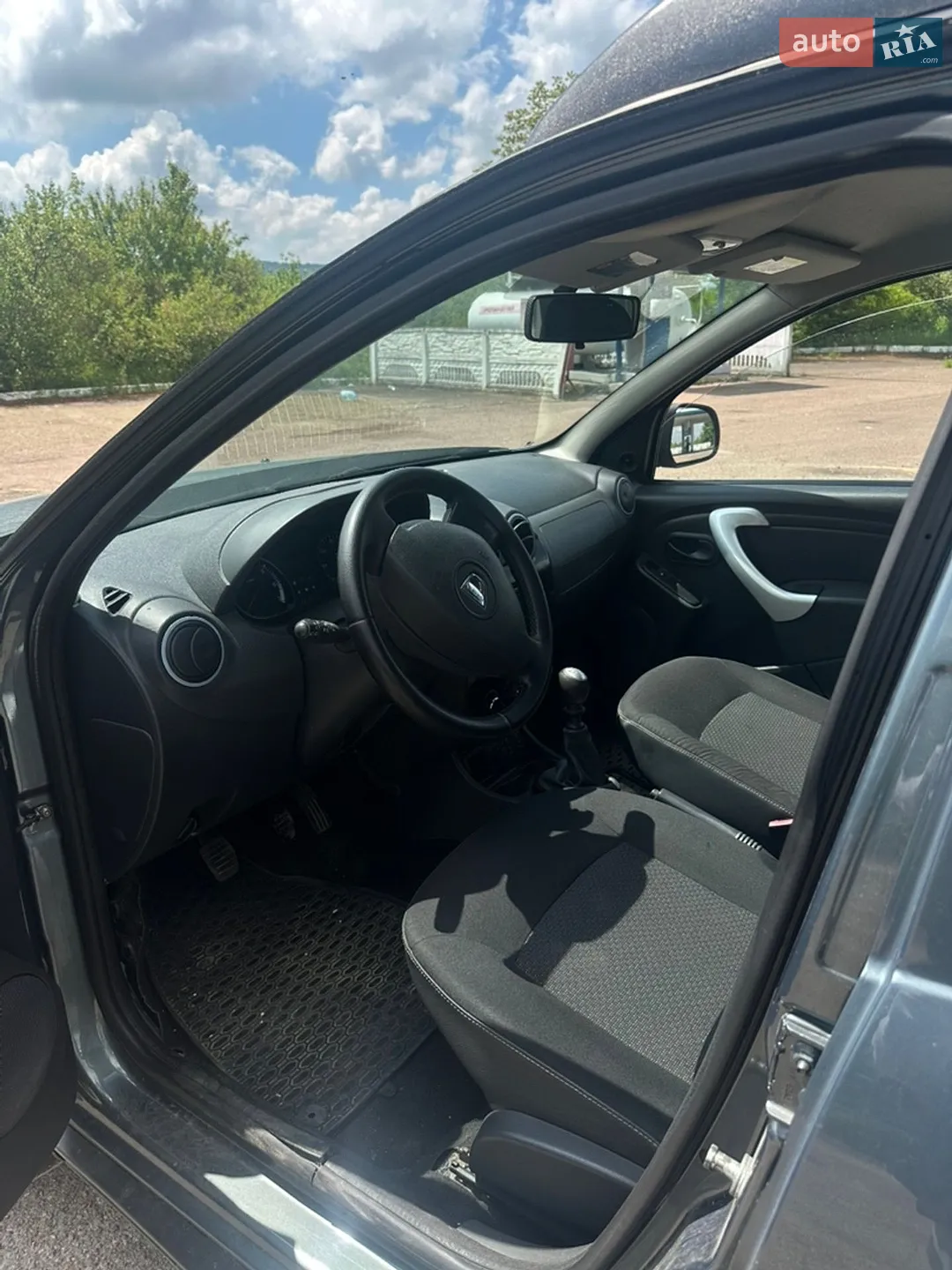 2012 Dacia Duster - мініатюра 13