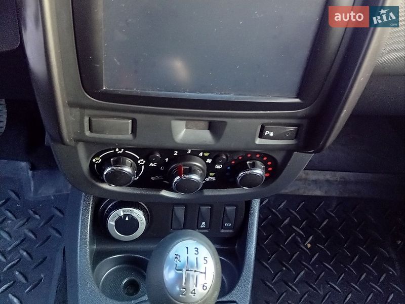 Внедорожник / Кроссовер Dacia Duster 2014 в Белогорье