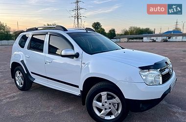 Внедорожник / Кроссовер Dacia Duster 2011 в Кролевце