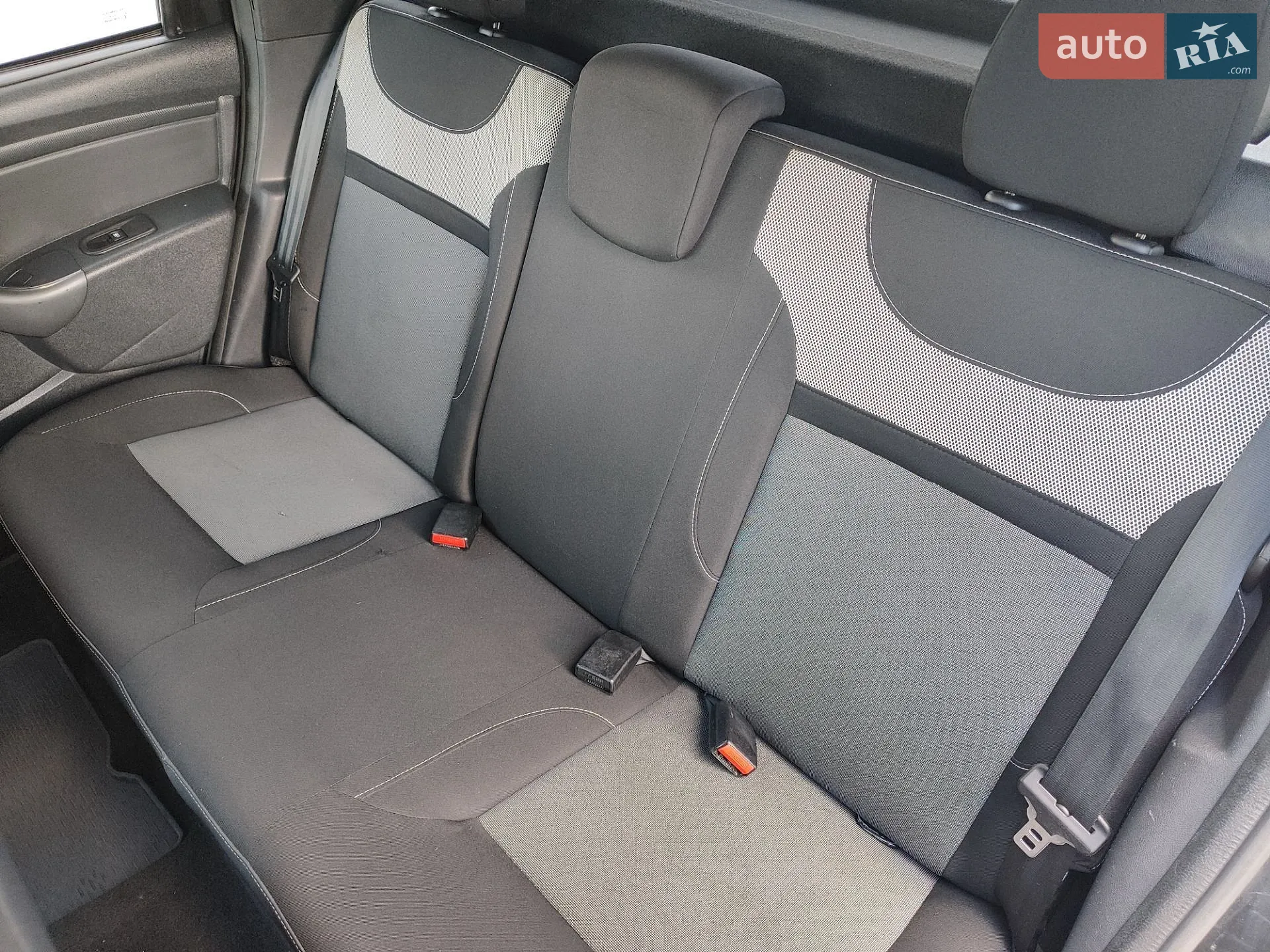 2016 Dacia Duster - мініатюра 44