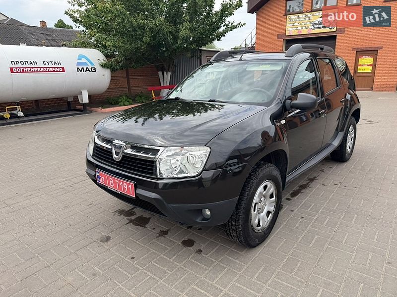 Позашляховик / Кросовер Dacia Duster 2011 в Дубні