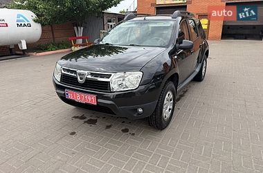 Позашляховик / Кросовер Dacia Duster 2011 в Дубні