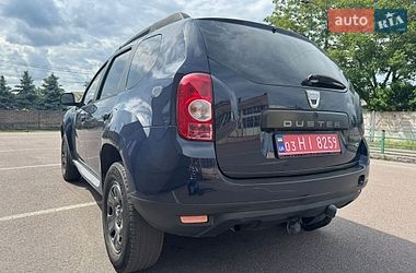 Позашляховик / Кросовер Dacia Duster 2011 в Кам'янському