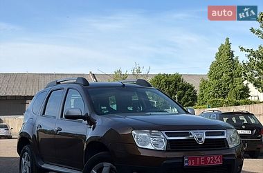 Позашляховик / Кросовер Dacia Duster 2011 в Луцьку