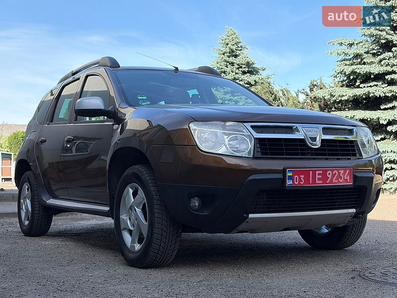 Позашляховик / Кросовер Dacia Duster 2011 в Луцьку