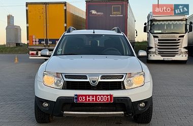 Позашляховик / Кросовер Dacia Duster 2011 в Луцьку