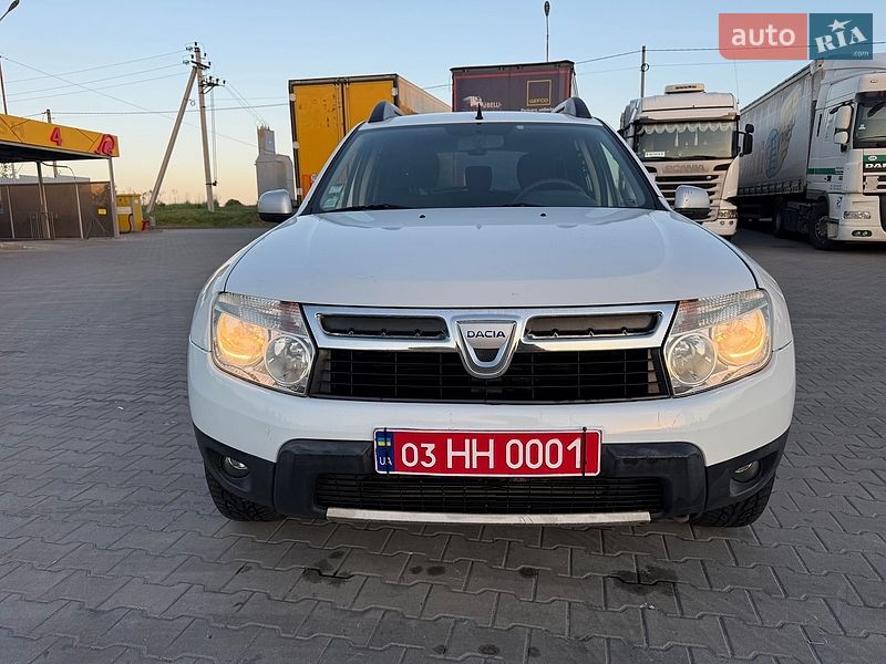 Позашляховик / Кросовер Dacia Duster 2011 в Луцьку