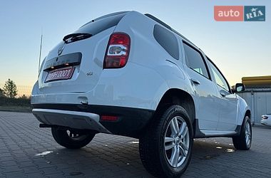 Позашляховик / Кросовер Dacia Duster 2011 в Луцьку