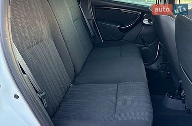 Позашляховик / Кросовер Dacia Duster 2011 в Луцьку