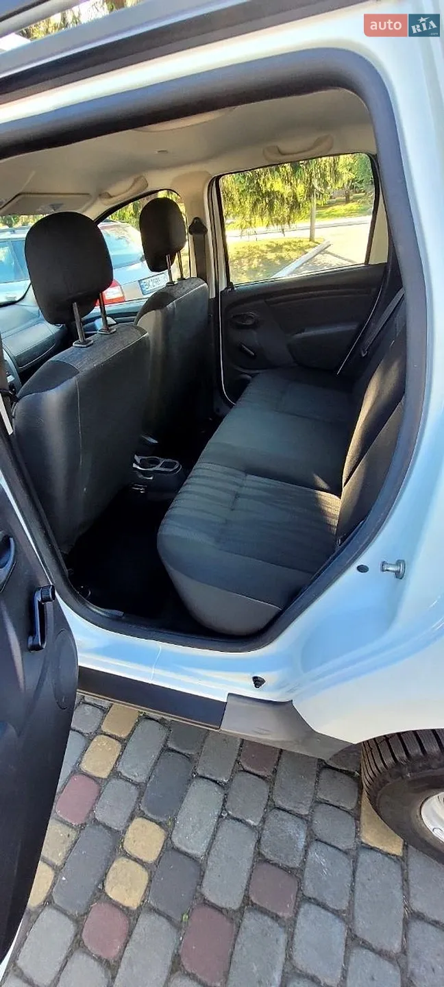 2012 Dacia Duster - мініатюра 18
