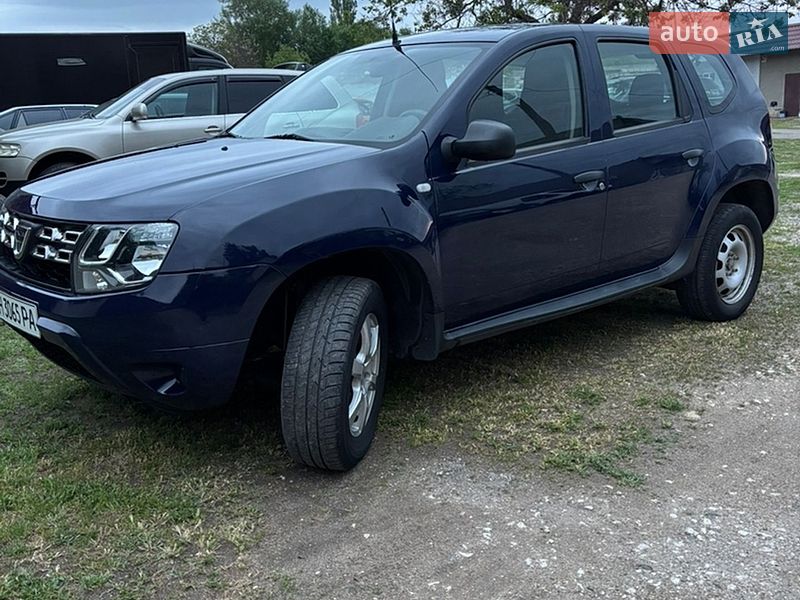 Позашляховик / Кросовер Dacia Duster 2014 в Сараті