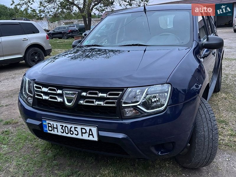 Позашляховик / Кросовер Dacia Duster 2014 в Сараті