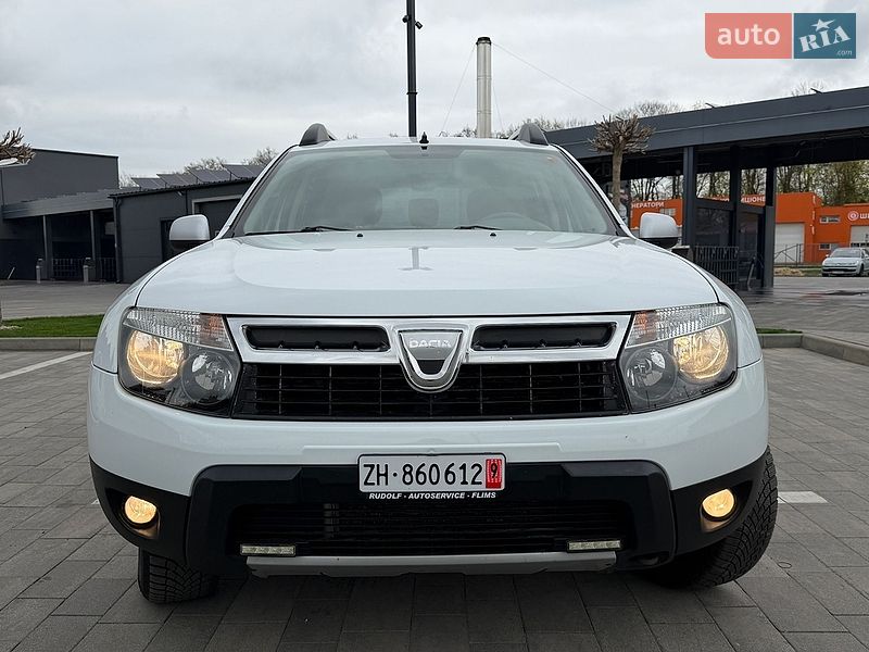 Позашляховик / Кросовер Dacia Duster 2010 в Луцьку