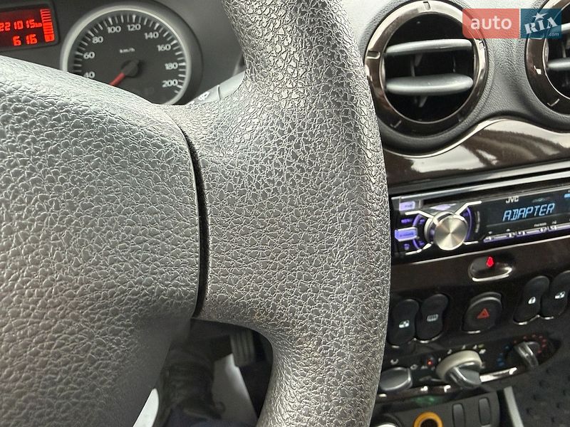 Позашляховик / Кросовер Dacia Duster 2010 в Луцьку