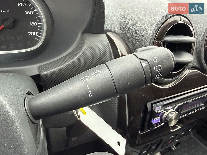 Позашляховик / Кросовер Dacia Duster 2010 в Луцьку