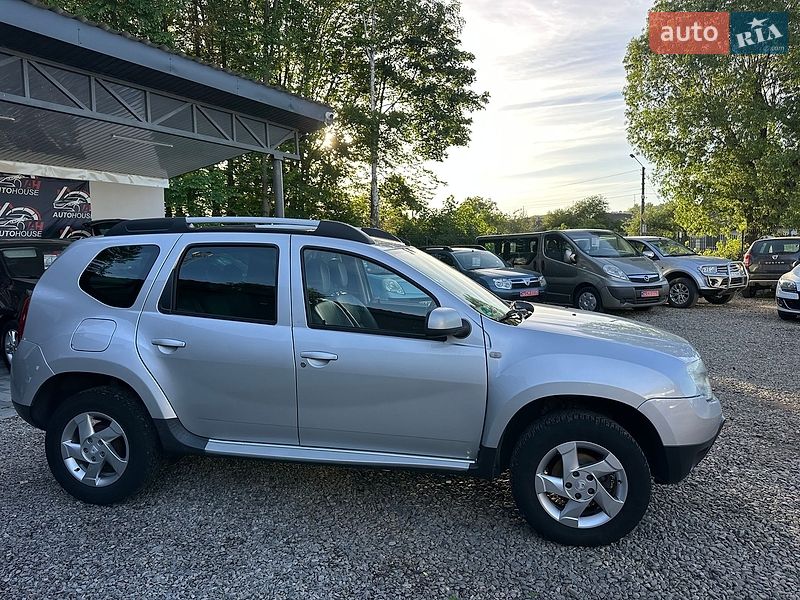 Dacia Duster 2012